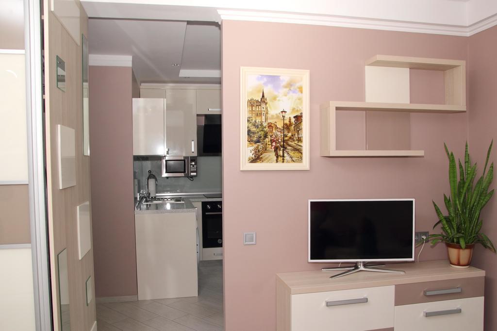 Apartment Obolonskiy Prospekt 31 Kiev Bagian luar foto